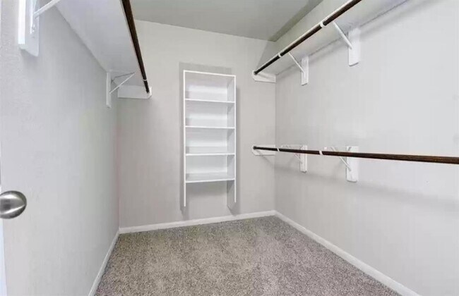 Building Photo - 29220 Enchanted Fls Cir