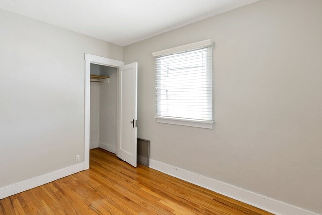 Building Photo - Charming 3 Bedroom Bungalow in West Valley