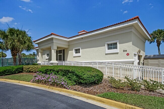 Building Photo - Fully Furnished 3/3 Ocean Grande Condo