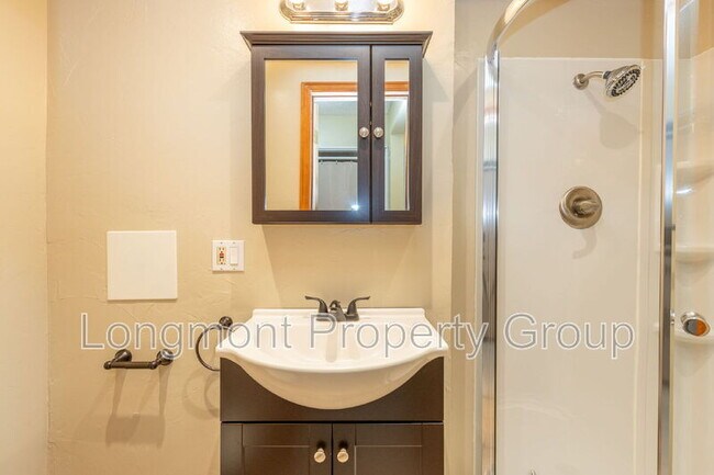 Building Photo - 2165 Hackberry Cir