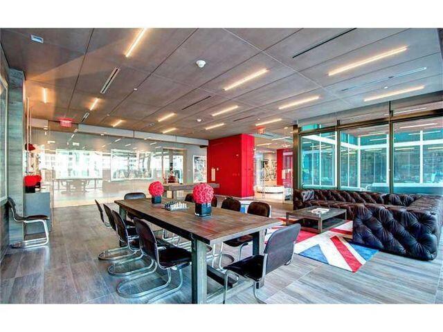 Building Photo - 1080 Brickell Ave