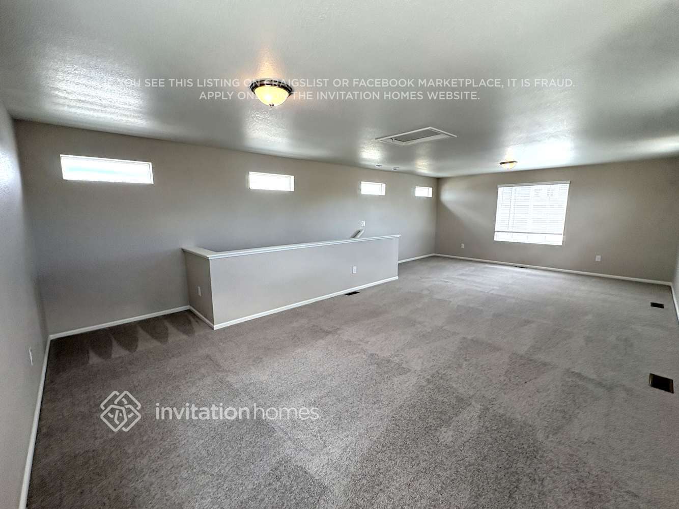 Building Photo - 3369 Streamwood Dr