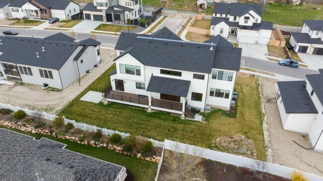 Building Photo - 7862 Danish Pine Ln