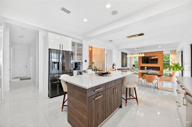 Building Photo - 10613 Mobberley Cir