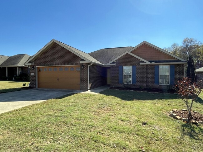 Building Photo - 106 Summerset Ln