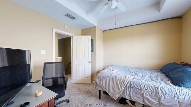 Building Photo - 301 Nimitz St