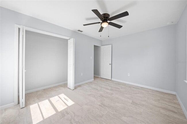 Building Photo - 724 W Fairbanks Ave