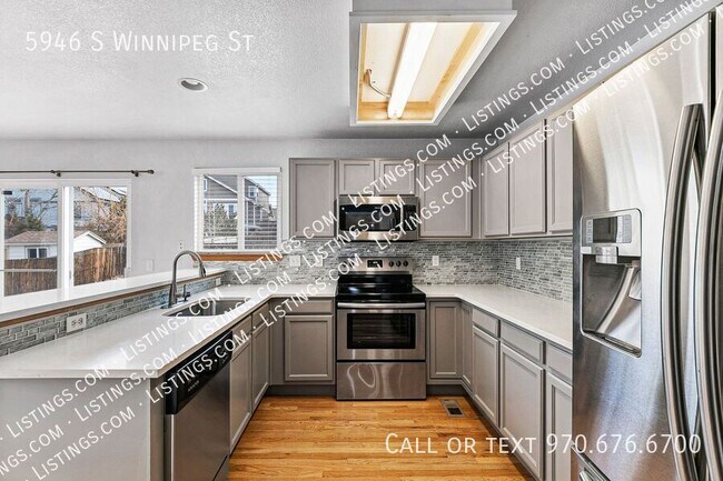 Building Photo - 5946 S Winnipeg St