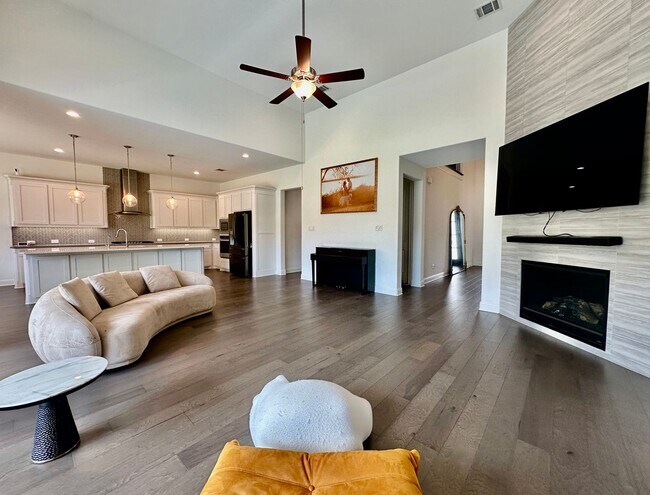 Building Photo - Stunning 4BR/3.5BA Modern Home in Walsh — Available 7/21