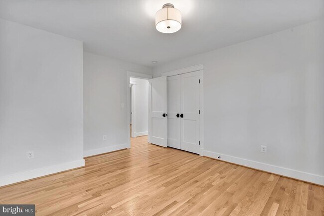 Building Photo - 3109 N Nottingham St