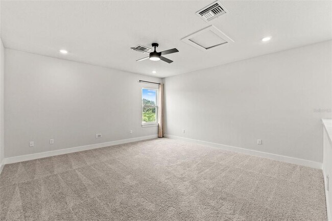 Building Photo - 8353 Ivy Stark Blvd