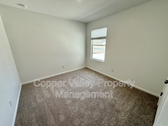 Building Photo - 955 Jubal Ln