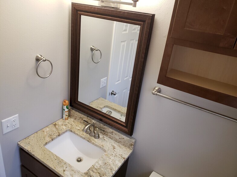 Building Photo - 5825 Balsam Rd