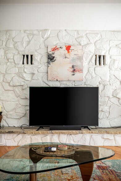 Building Photo - 3528 Potter Rd