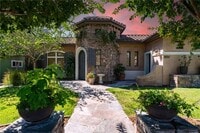 Building Photo - 2501 Margaret Dr