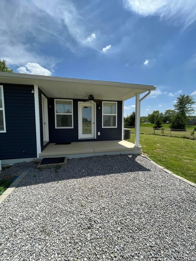 Building Photo - 17200 OH-739