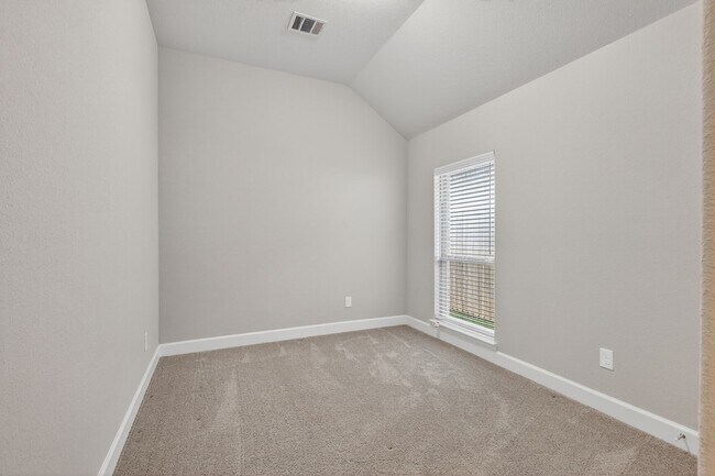 Building Photo - 7435 Denali Dr