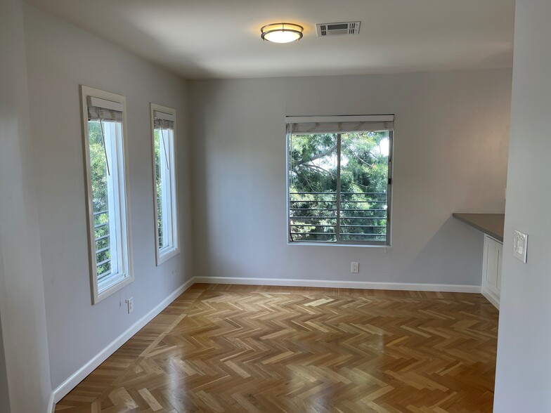 Dining Room - 8574 Rugby Dr