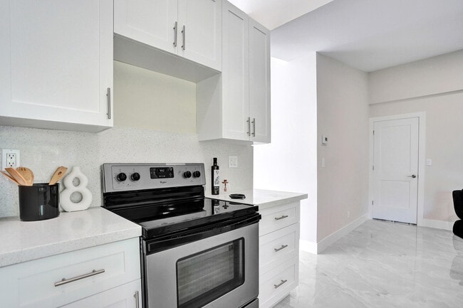 Building Photo - 2881 NW 98th Way