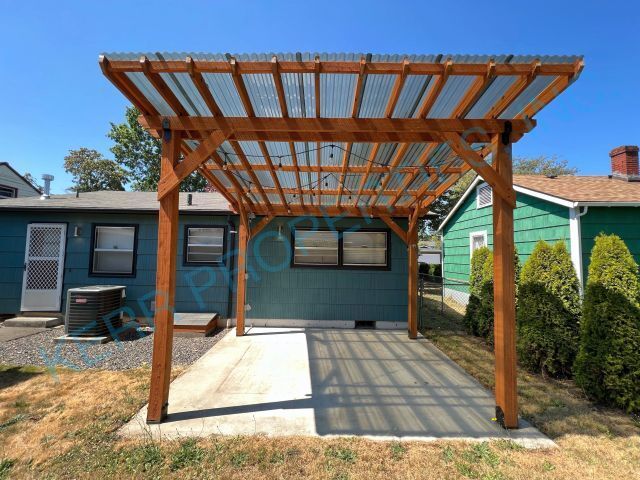 Building Photo - FREE RENT! Charming 3-Bedroom Retreat in Vibrant Portland Neighborhood! SCREENING CHARGES TO BE R...