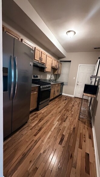 Building Photo - 4055 S Calumet Ave