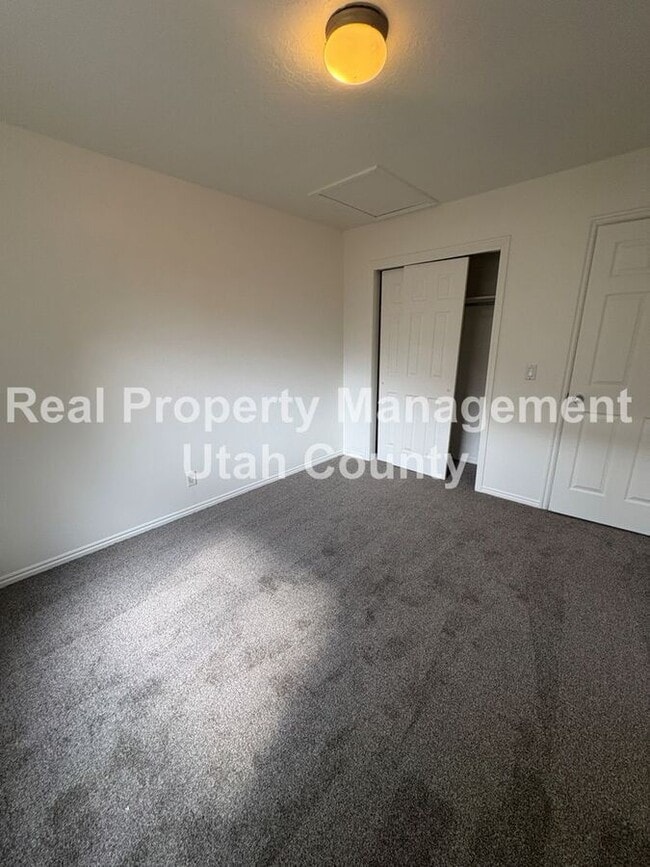 Building Photo - 2889 N Bridalwood Loop