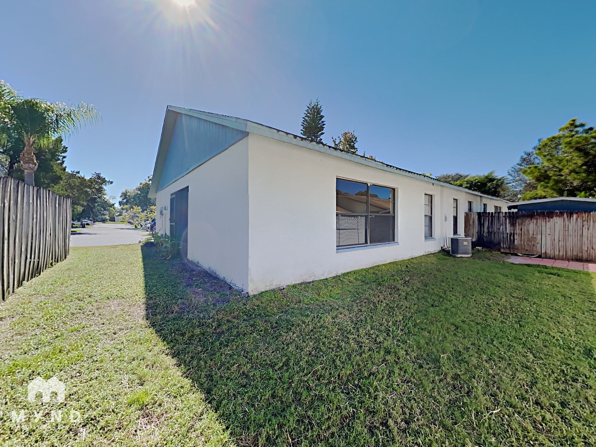 Building Photo - 2024 Sheffield Ct