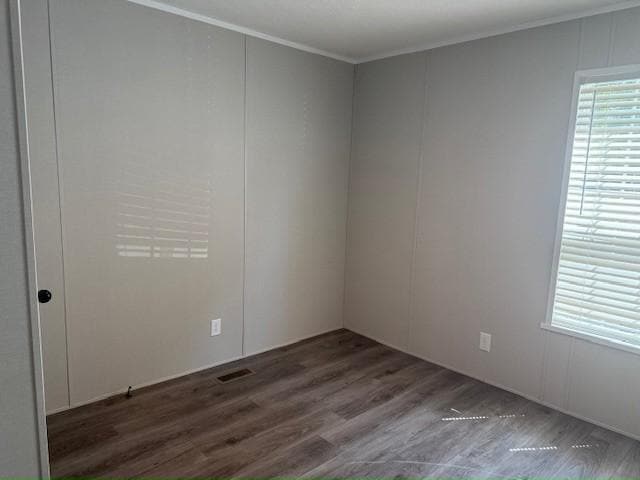 Building Photo - 447 Warbler Ln