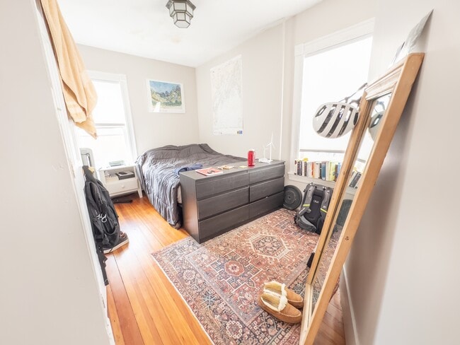 Building Photo - 55 Hall Ave