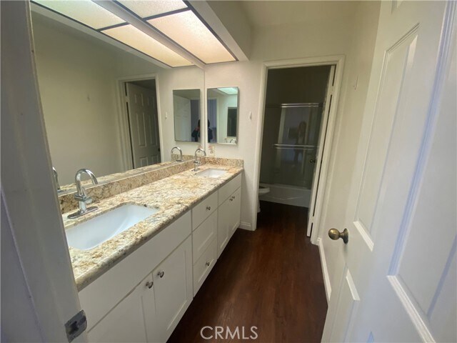 Building Photo - 3576 Hawkwood Rd