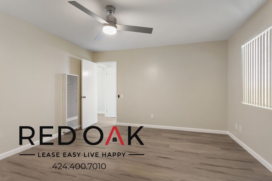 Building Photo - 615 Erie St