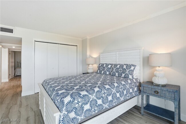 Building Photo - 1300 Gulf Shore Blvd N