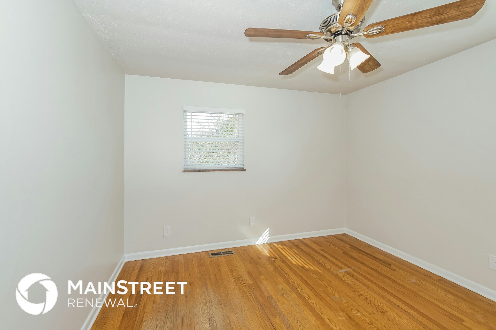 Building Photo - 612 W Ridgecrest Dr