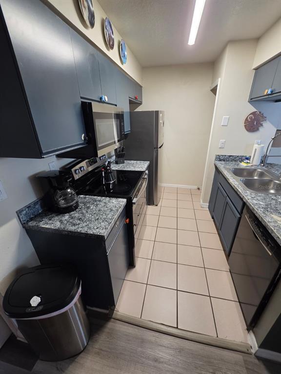 Building Photo - 2751 N Poinciana Blvd
