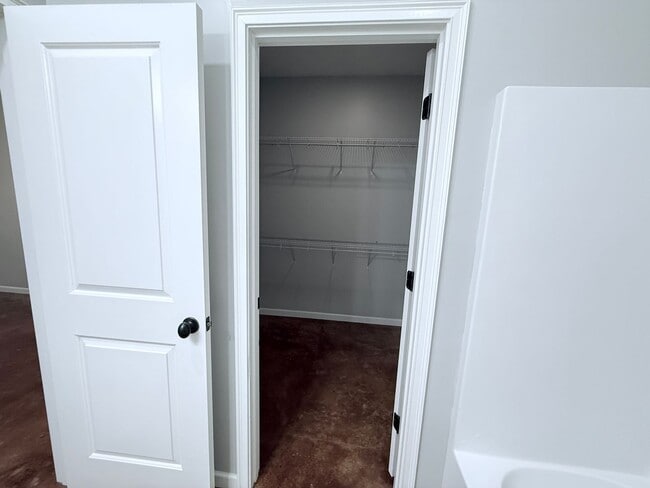 Building Photo - 101 Private Rd 4017