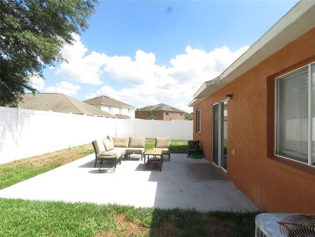 Building Photo - Nice and Clean Four Bedroom, two bath & two car garage
