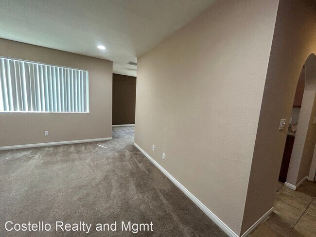 Building Photo - 2 br, 2 bath House - 1822 N. Decatur Blvd ...