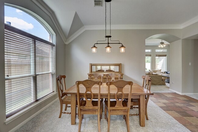 Building Photo - 9127 Morningstar Dr