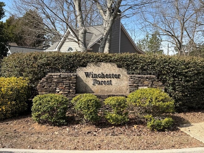 Building Photo - 2063 Winsburg Dr