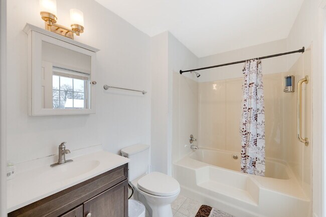 Building Photo - *Fully Furnished Option Available***Nestle...