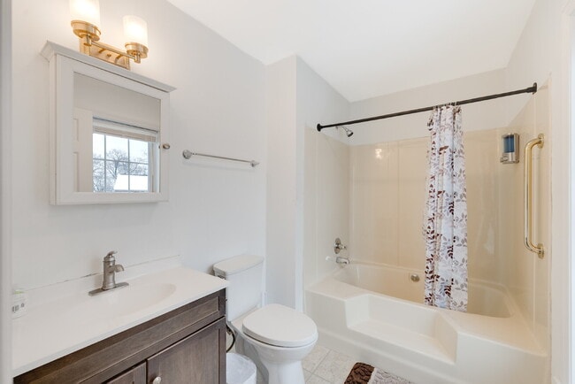 Building Photo - *Fully Furnished Option Available***Nestled in a highly desirable and safe neighborhood