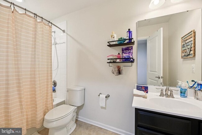 Building Photo - 5733 Allender Rd
