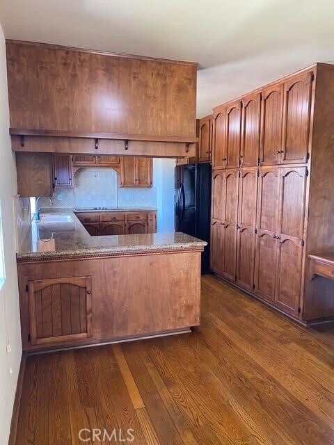 Building Photo - 2900 Paseo Del Mar