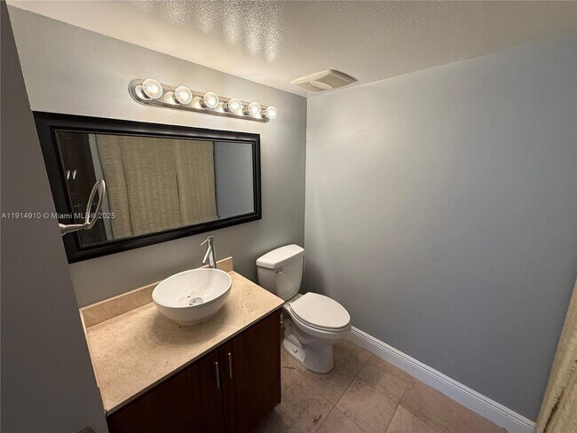 Building Photo - 9723 NW 49th Terrace