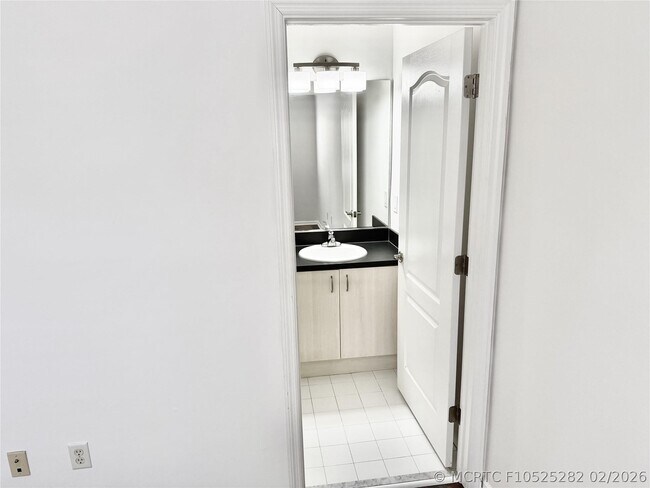 Building Photo - 4854 NW 58th Manor