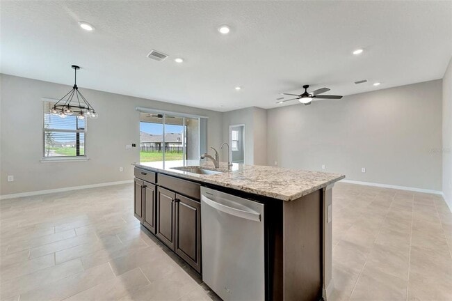 Building Photo - 5210 Grove Mill Loop