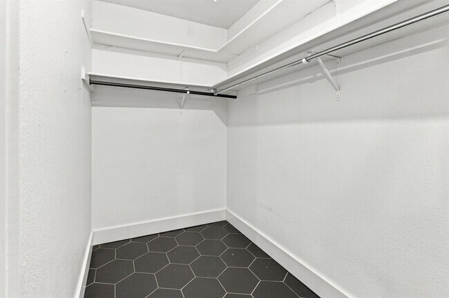 Building Photo - 12713 Rhea Ct