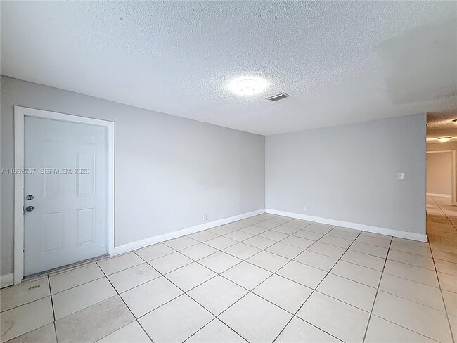 Building Photo - 2751 NW 58th Terrace