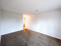 Building Photo - 116 Ballygar St