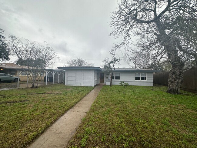 Building Photo - 606 Wilshire - 4/Bed 2/Bath